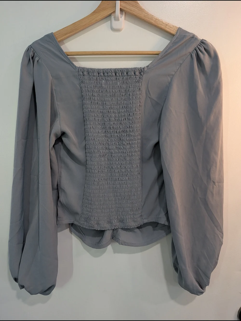 New Abercrombie & Fitch Slate Blue Smocked Ruched V-Neck Puff Sleeve Blouse XS